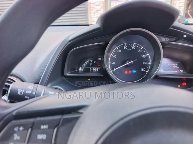 Toyota Vitz 2019 White