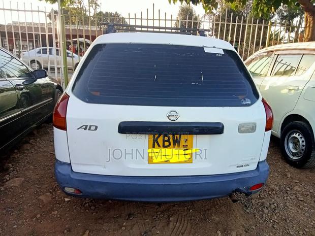Nissan Advan 2006 White