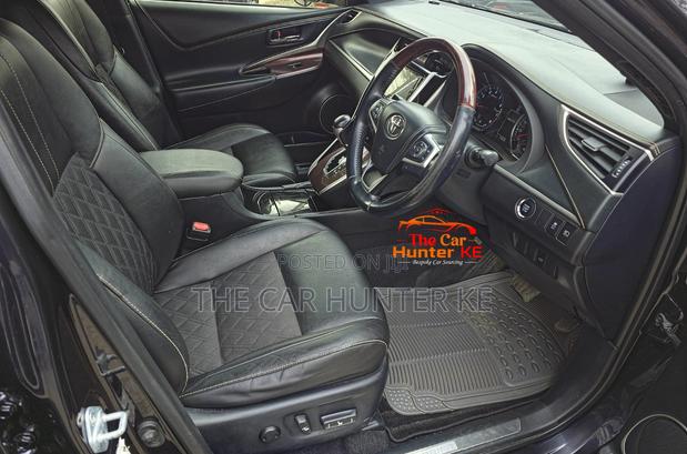 Toyota Harrier 2.0 2014 Black