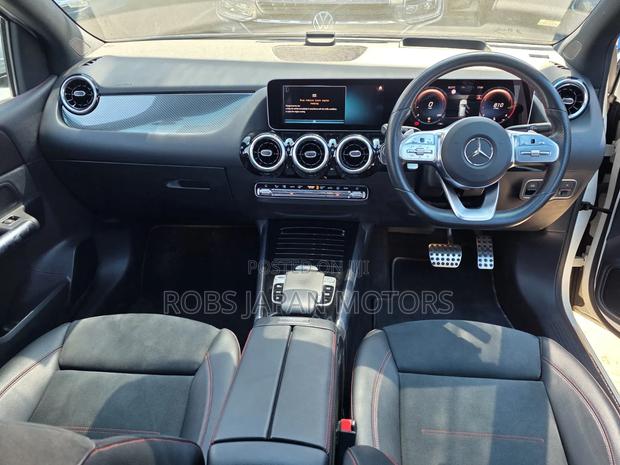 Mercedes-Benz B-Class B180 Petrol 2019 White