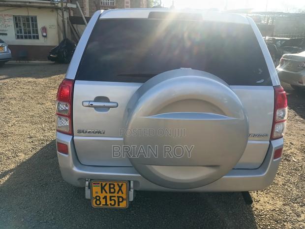 Suzuki Escudo 2007 Silver