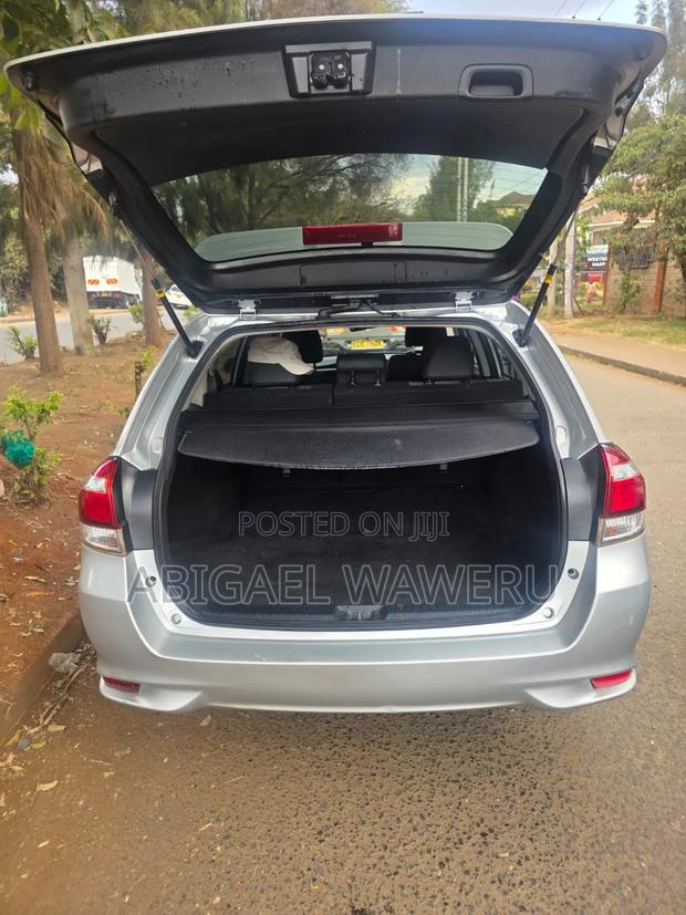 Toyota Corolla Fielder 2016 Silver