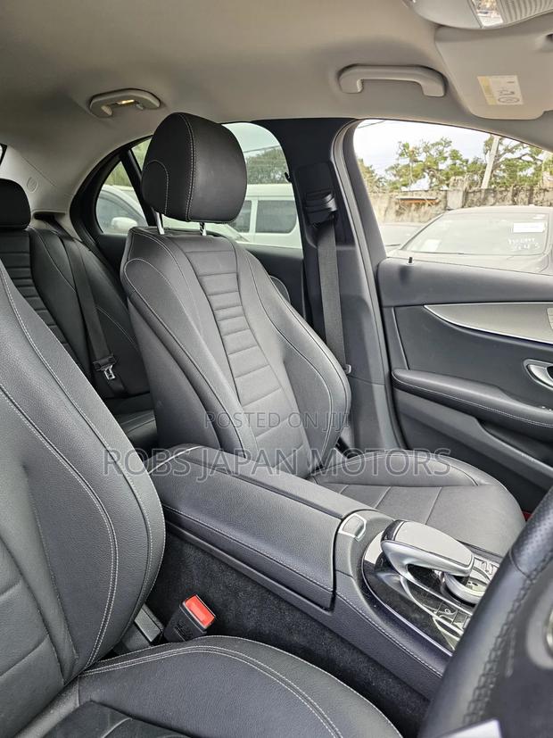 Mercedes-Benz E200 2019 Gray
