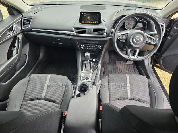 Mazda Axela 2018 Black