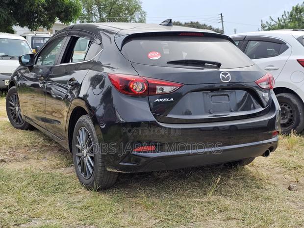 Mazda Axela 2018 Black