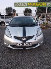Honda Fit 2010 Silver for sale