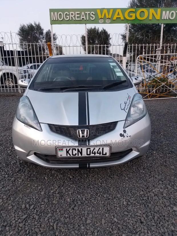 Honda Fit 2010 Silver