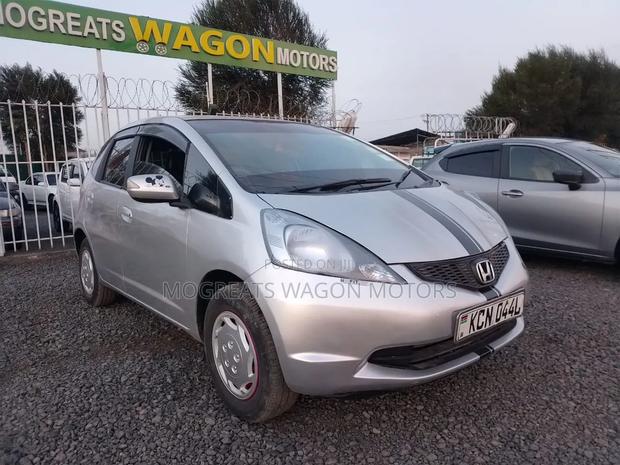 Honda Fit 2010 Silver