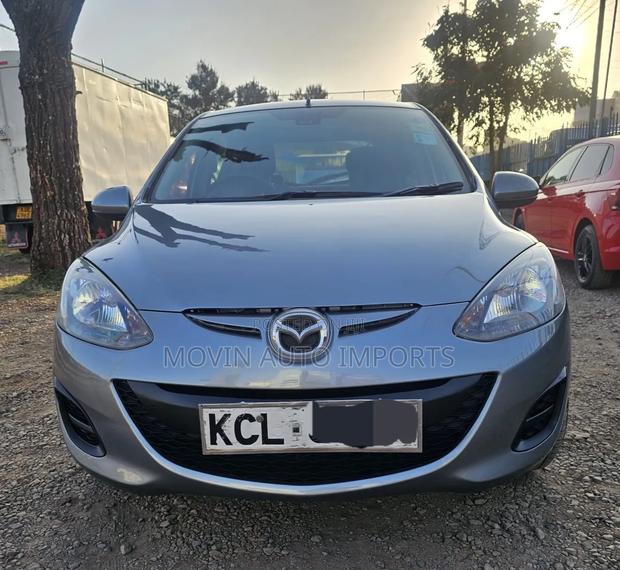 Mazda Demio 2010 Gray