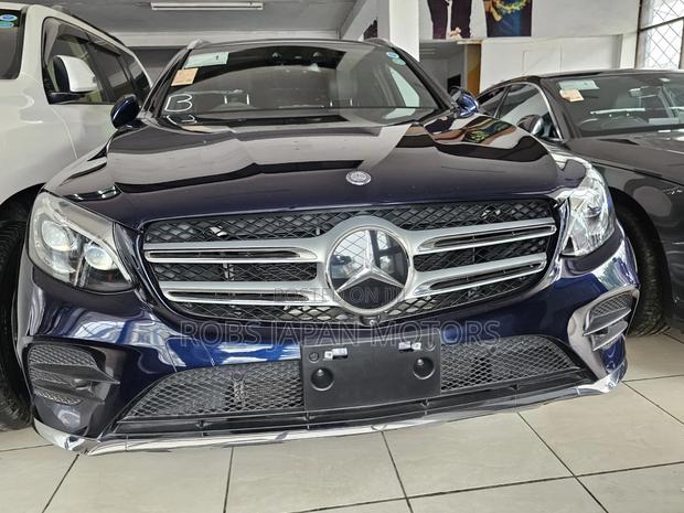 Mercedes-Benz GLC-Class 2018 Teal