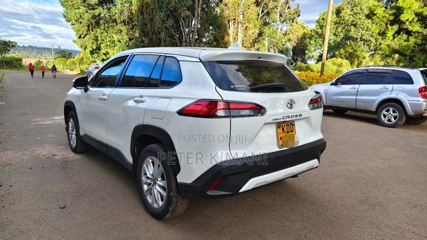 Toyota Corolla Cross 2021 White