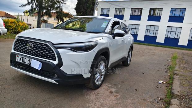 Toyota Corolla Cross 2021 White