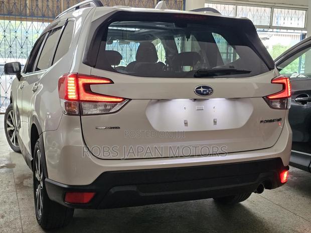 Subaru Forester 2019 White