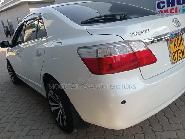 Toyota Premio 2011 White