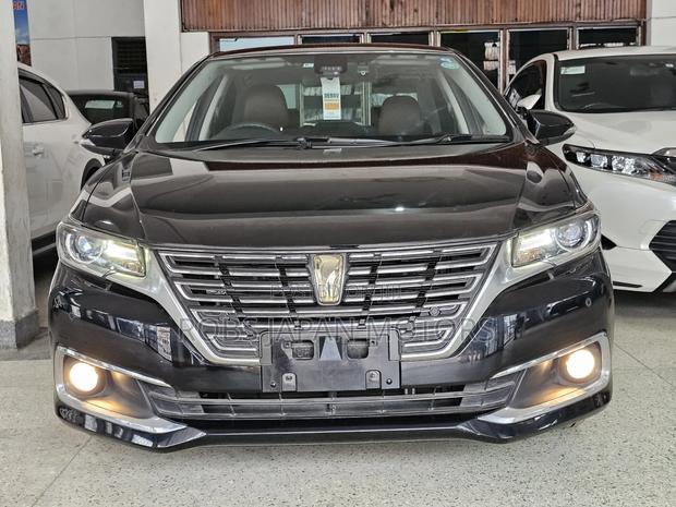 Toyota Premio 2019 Black