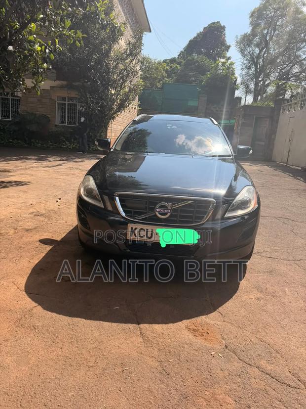Volvo XC60 2012 Black