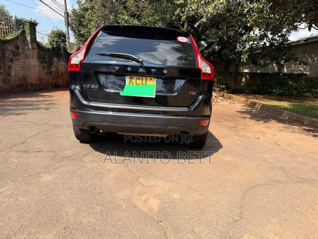 Volvo XC60 2012 Black