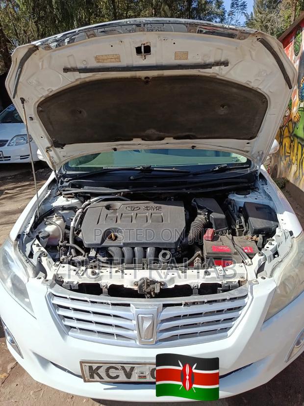 Toyota Premio 2012 White