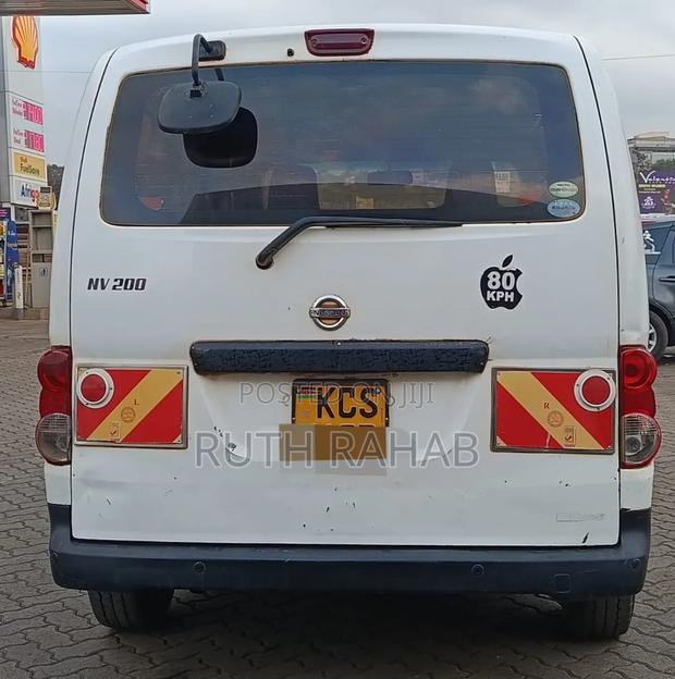 Nissan NP200 2011 White