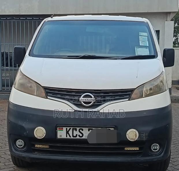 Nissan NP200 2011 White