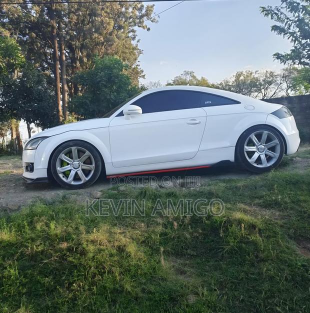 Audi TT 2011 White