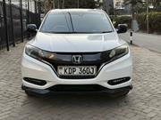 Honda Vezel 2018 White for sale