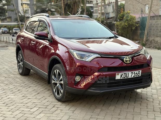 Toyota RAV4 2018 Red