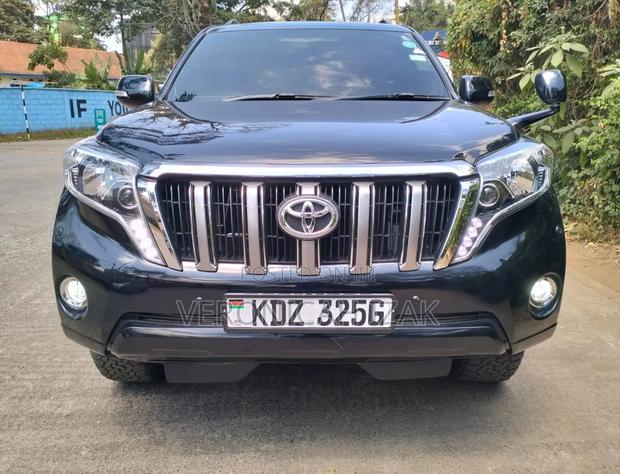Toyota Land Cruiser Prado 2012 Black