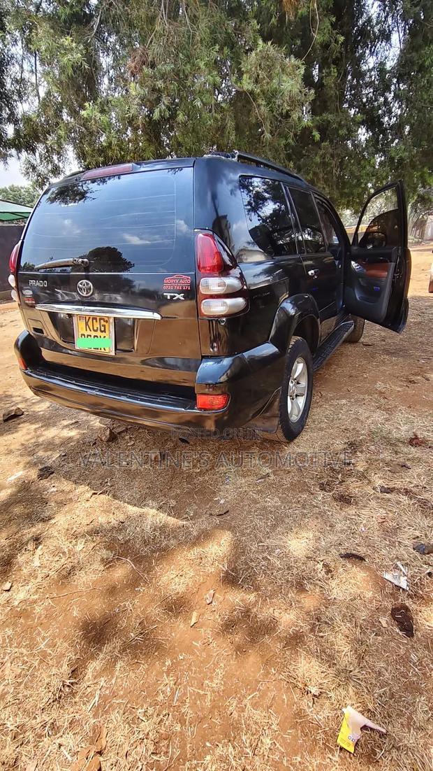 Toyota Land Cruiser 2009 Black