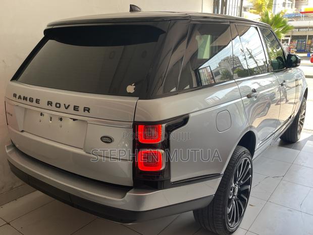 Land Rover Range Rover Vogue 2018 Silver