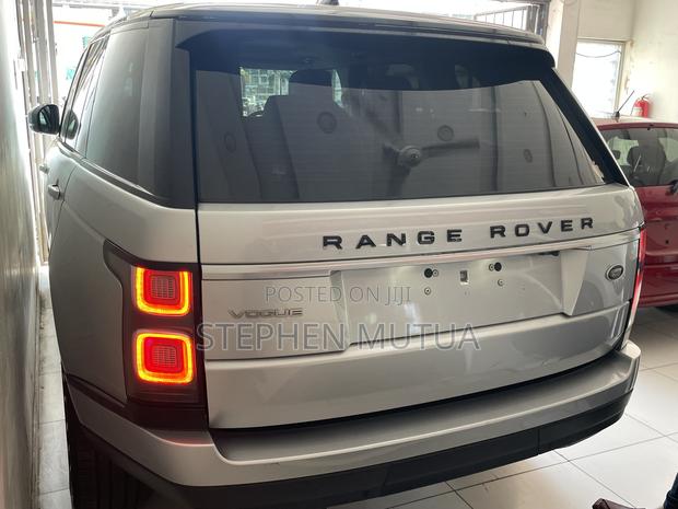 Land Rover Range Rover Vogue 2018 Silver
