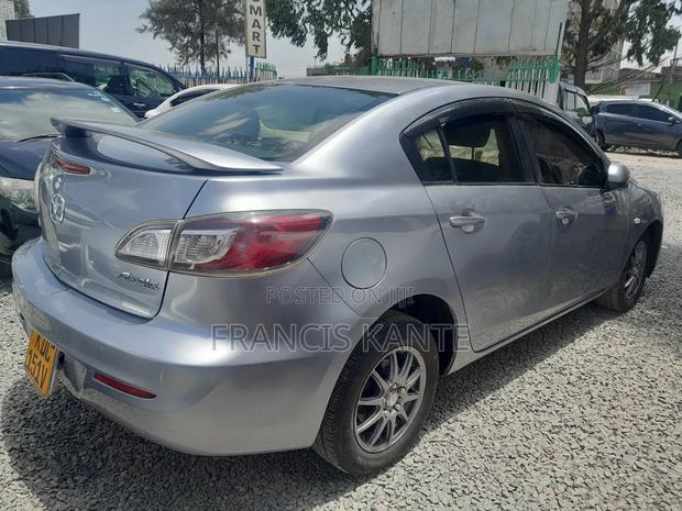 Mazda Axela SV Premium 2014 Silver