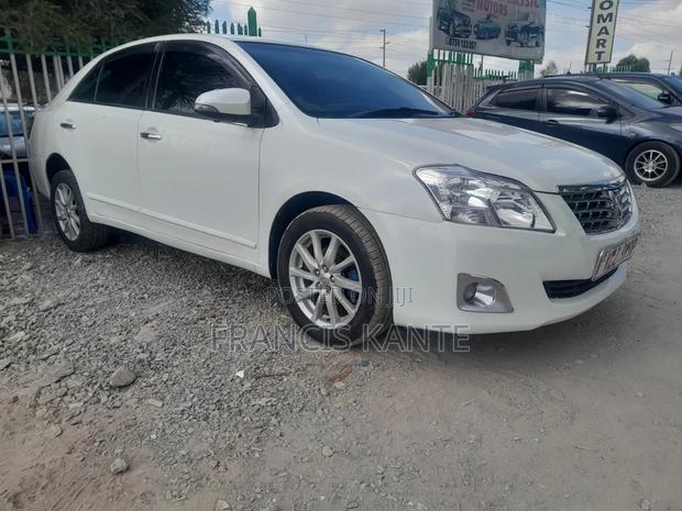 Toyota Premio 2014 White