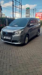 Toyota Esquire 2016 Gray for sale