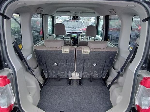 Daihatsu Tanto 660 FWD 2019 Black