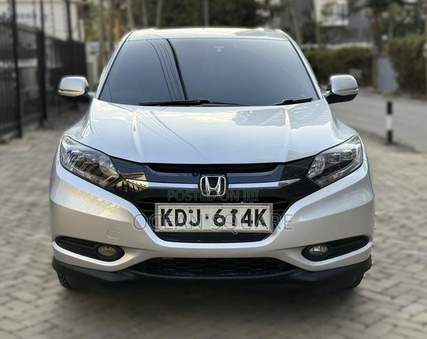 Honda Vezel 1.5 4WD 2015 Silver