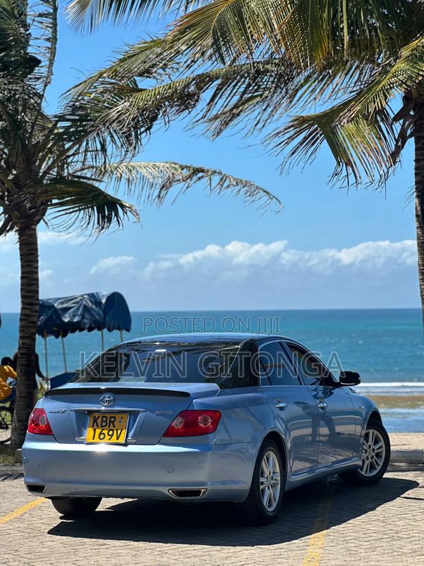 Toyota Mark X 2009 Blue