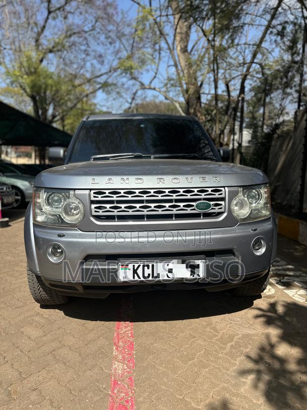 Land Rover Discovery 2011 Silver