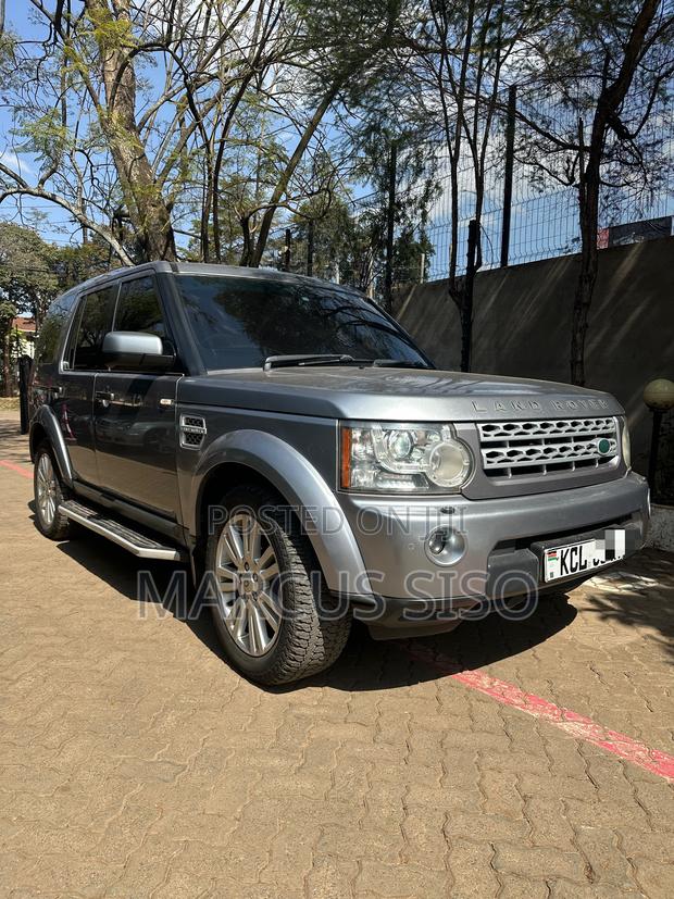 Land Rover Discovery 2011 Silver