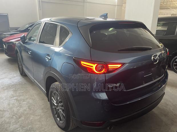 Mazda CX-5 2019 Blue