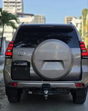 Toyota Land Cruiser Prado 2018 Beige for sale
