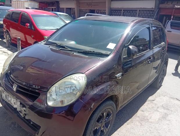 Toyota Passo 2010 Maroon