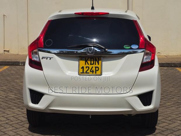 Honda Fit 2016 White