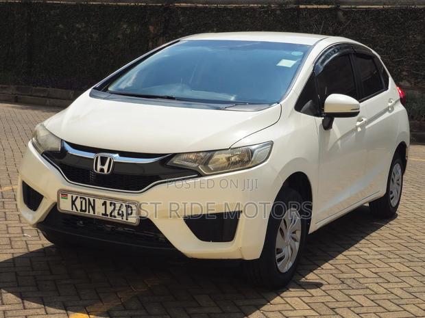 Honda Fit 2016 White
