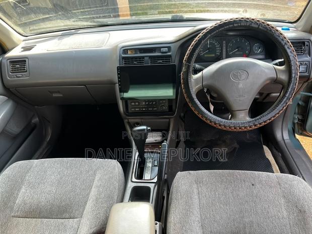 Toyota Corona Premio 1999 Green