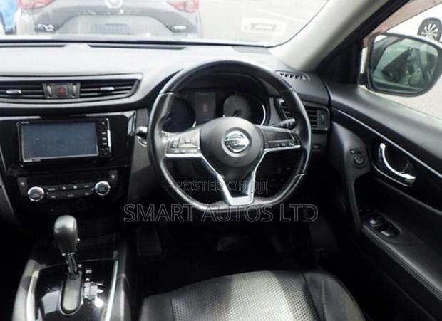 Nissan X-Trail 2019 Brown
