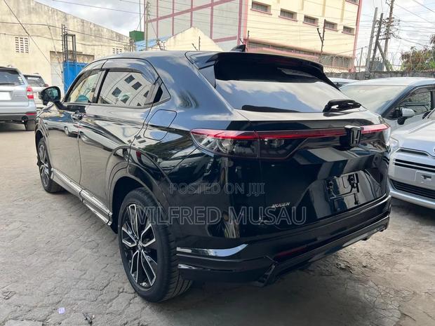 Honda Vezel 2022 Black