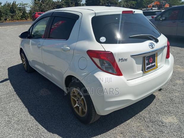 Toyota Vitz 2011 White
