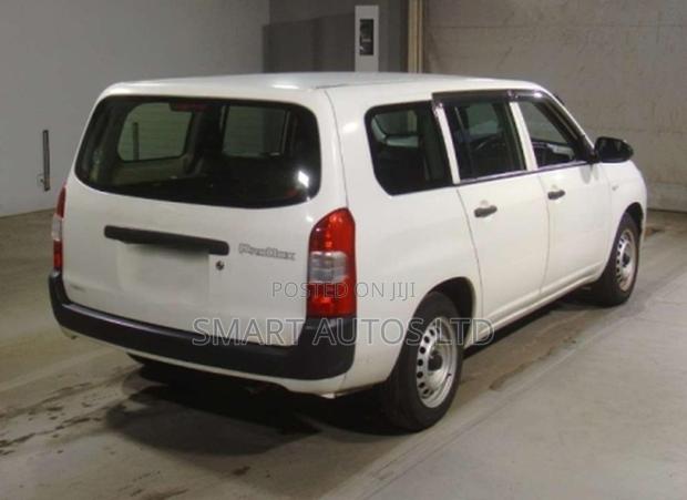 Toyota Probox 1.3 DX Comfort 2WD 2021