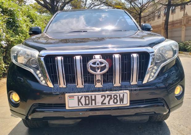Toyota Land Cruiser Prado 2016 Black